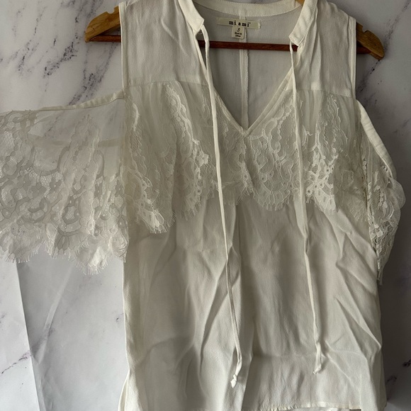 MIAMI - FLORAL LACE COLD SHOULDER BLOUSE TOP CREAM WHITE MEDIUM - NEW - Picture 3 of 11